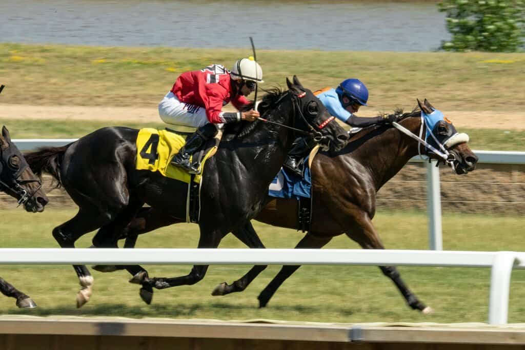 Churchill Downs Picks & Expert Handicapping – Today’s Top Selections